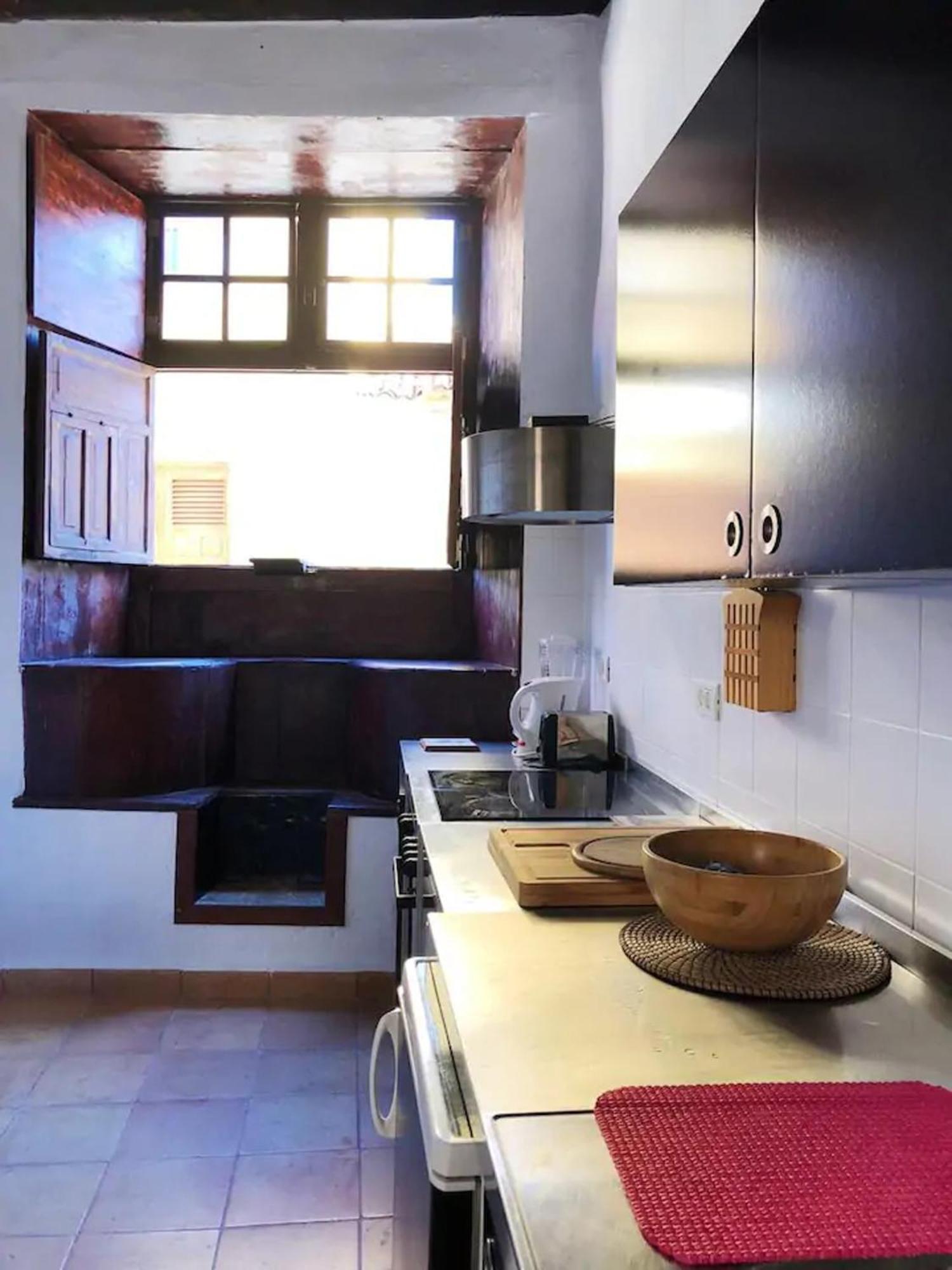 Elegant Studio In The Heart Of Garachico 100 Sqm Parking Available Apartamento Exterior foto